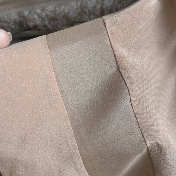 COS 100% Silk Blush Apricot Sheer Panels Short Sleeve Blouse Size 6 - Picture 2 of 7